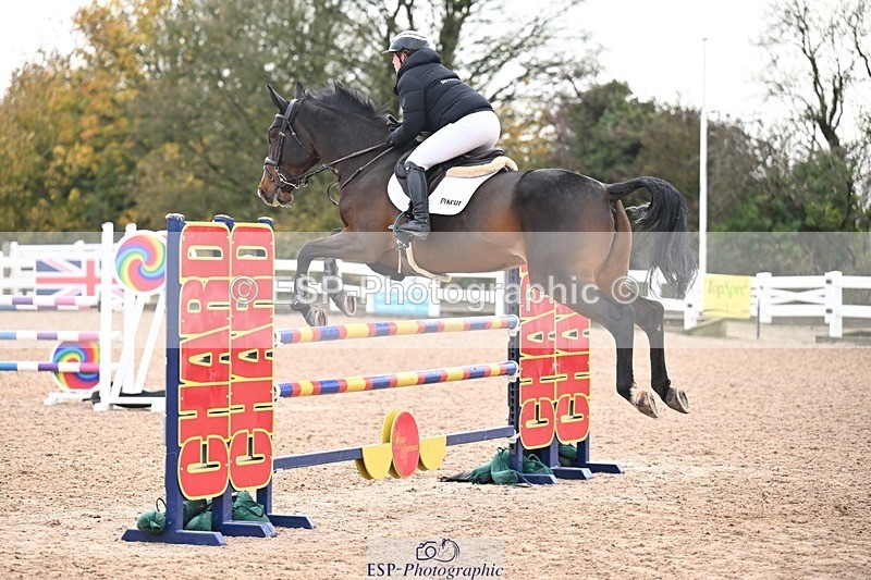 251105-132001-00678 - Cls 04 Newc & 1.10m Open