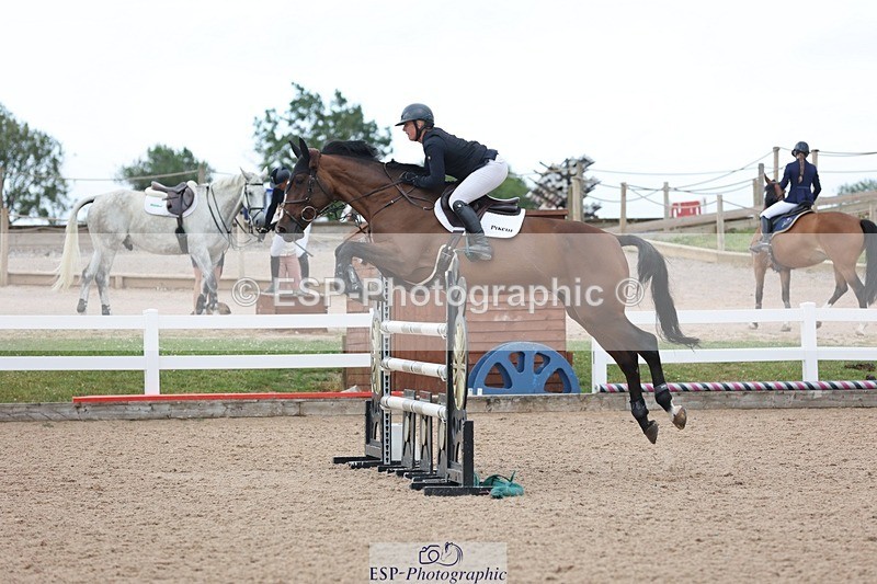 250625-150410-01291 - Cls 6 Foxhunter and 1.20m Open
