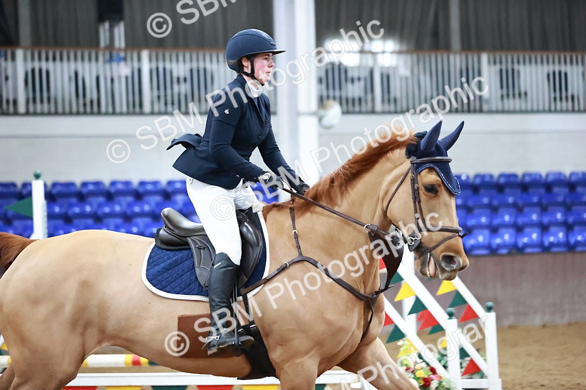 SBM_002568 - Class 11 - Senior Foxhunter 1.20m