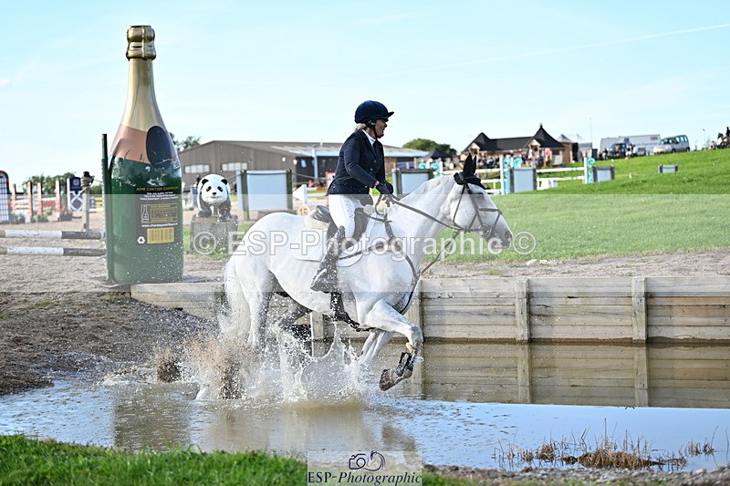 240913A-173322-05671 - Cls 19 Snr 1m Open Speed Derby