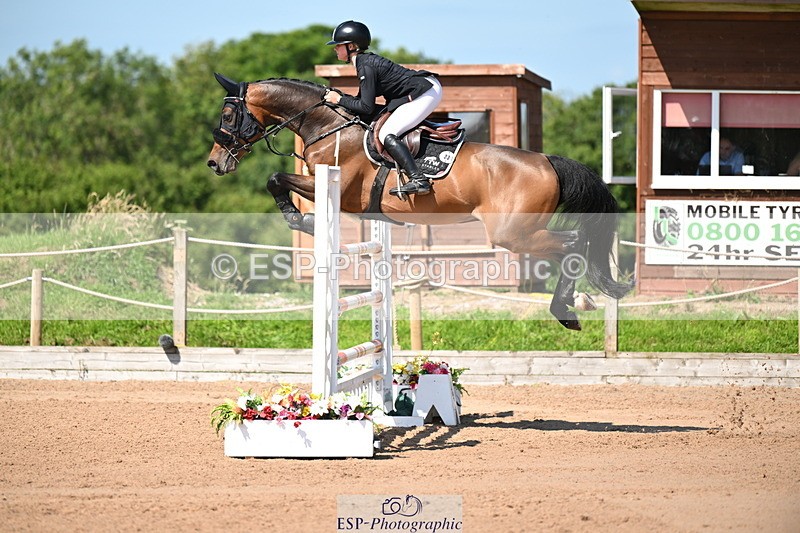 240718A-105337-04672 - Cls 1, 3 Star Small Tour 1.35m