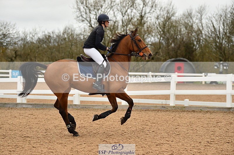 231122A-134430-00496 - Cls 5 Foxhunter & 1.20m Open