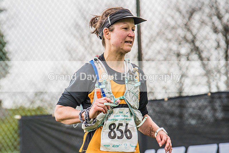 3 Peaks-3081 - The 3 Peaks Race - The Finish - Saturday 29th April 2023