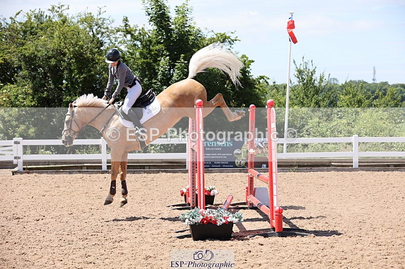 240629A-140132-06654 - Cls 19 Foxhunter and 1.10m Open