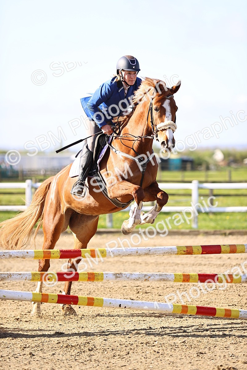 SBM_002816 - Class 14 - Clear Round