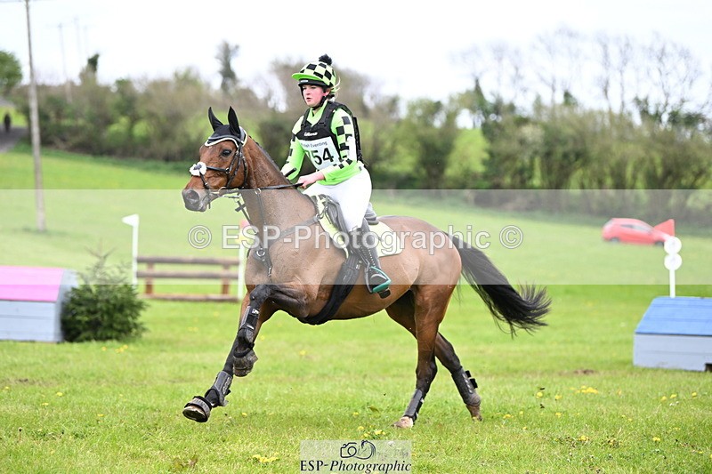 250419-142007-11926 - 754-Caitlyn.Faull-HAY.THERE.MONA