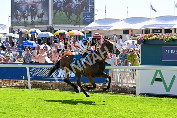 110725-Race 4-Dain Ma Nut In-0347 - Race 4 3.55pm Azets Handicap