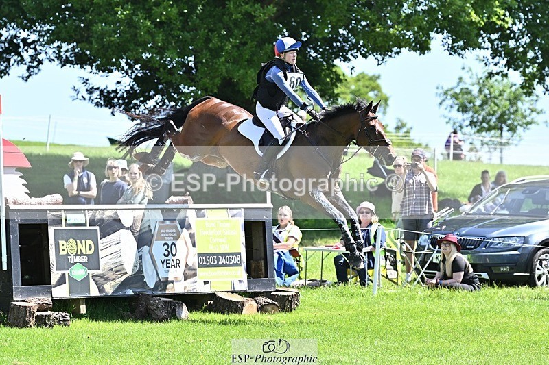 240525-114021-12800 - 360-JELSON-Lucy_Collecott