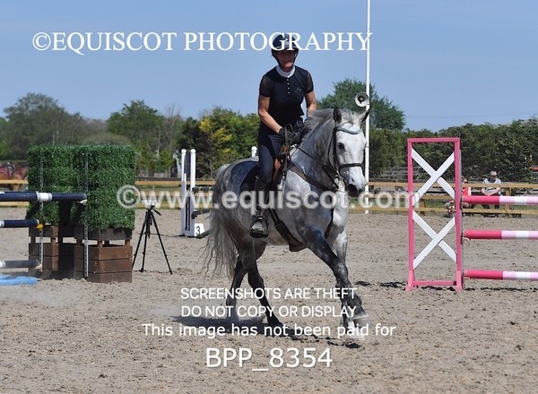 BPP_8354 - CLASS 6 Senior Newcomers/ 1.10m Open