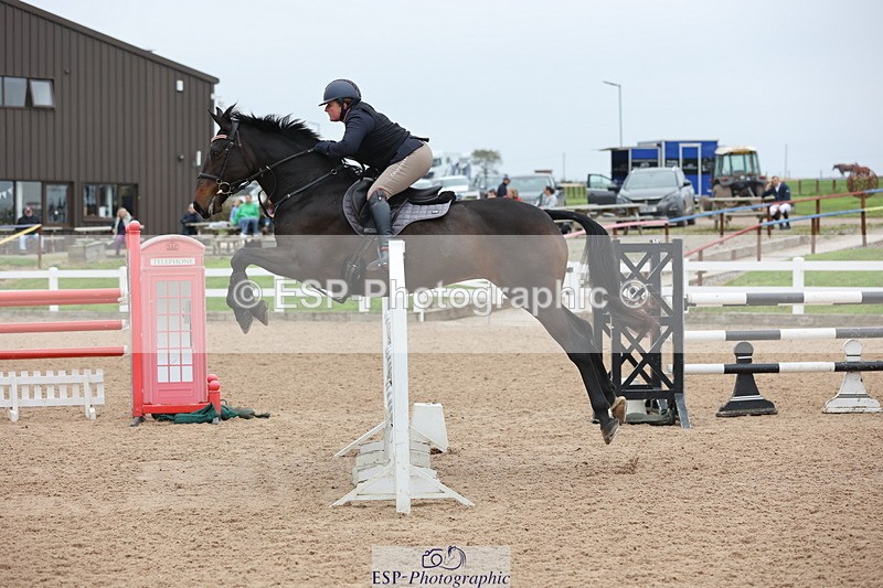 241101A-120312-01603 - FRI Cls 5 Newcomers and 1.10m Open