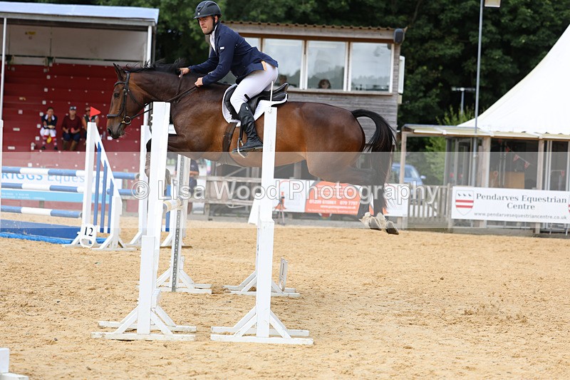 3E7A1708 - Class 13: Senior Newcomers/1.10m open