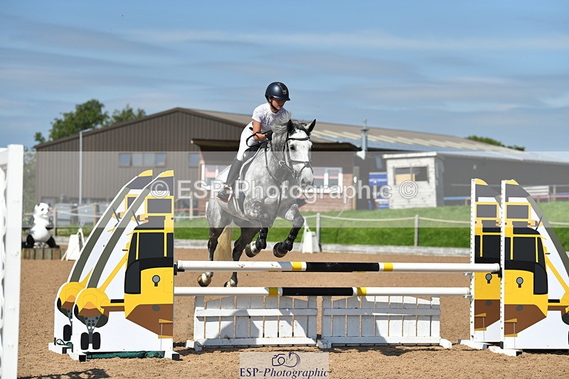 230903A-132801-04793 - Cls 15B U21 Intro 1m