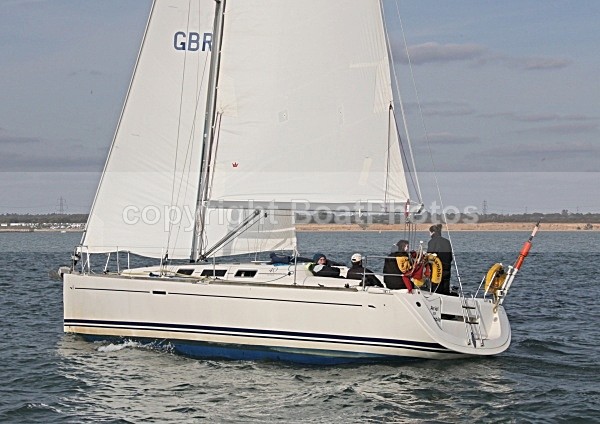091018 ARIEL GBR8633T IMG_3888 - Sailboats - monohull