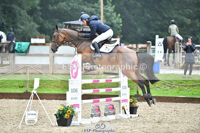 230714-091416-31053 - Cls 76 A&B Snr Newc & 1.10m Open