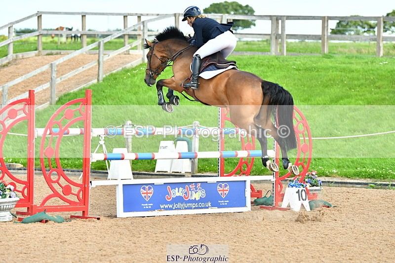 230811A-141016-05696 - Cls 23 Chard Eq 7Yr Old Champs