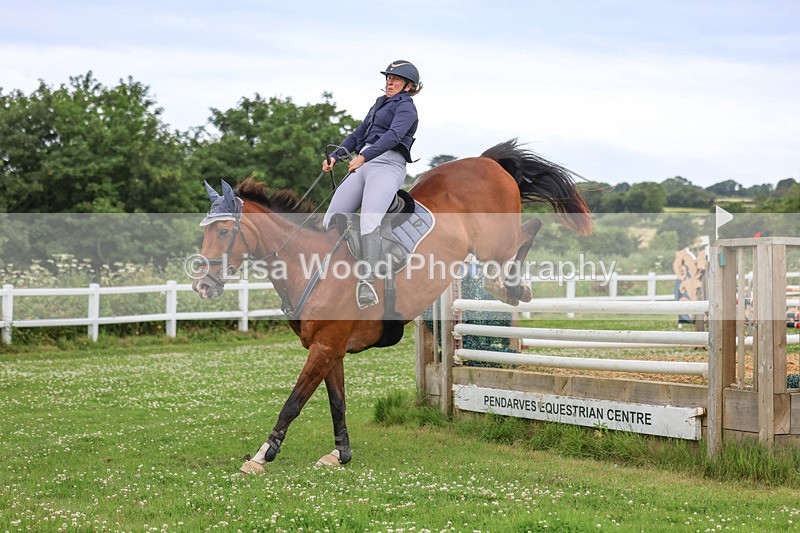 3E7A3945 - Class 6: Hawkins Motors Senior 1.00m Derby