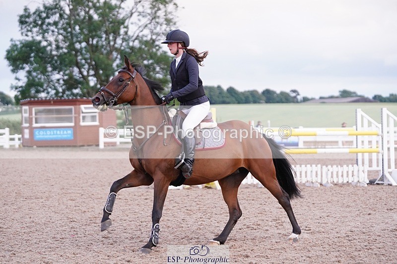 250628-203016-08608 - Cls 26 Pony Foxhunter & 1.10m Open