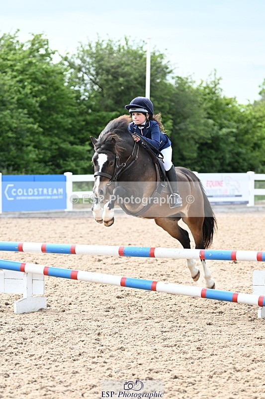 240611A-172147-00543 - 70cm