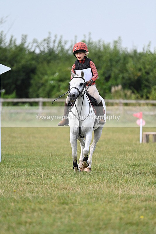 WJ7_5822 - 40cm XC Time 10:37 to 10:56
