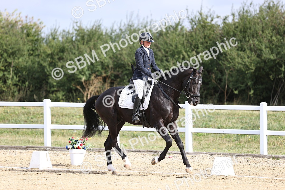 SBM_015428 - Class 14 - Novice 23 - 9.05-10.08