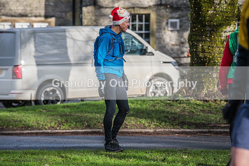 Litton-77 - Litton Christmas Cracker Fell Race (Limestone Series) Sunday 14th December 2025