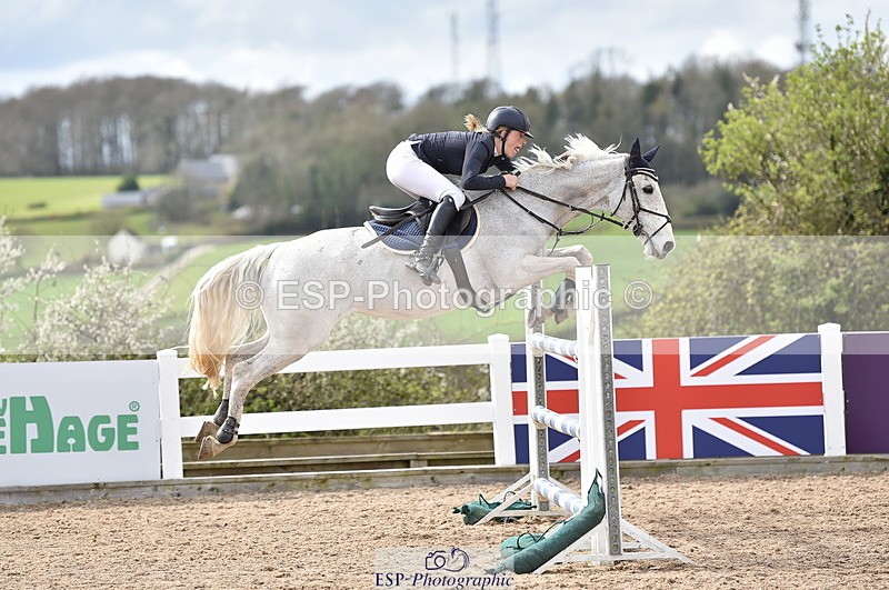 240403A-152744-00982 - Cls 5 Foxhunter and 1.20m Open