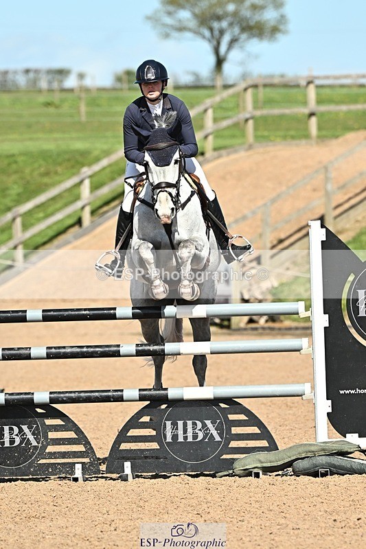 250416-152846-01754 - Cls 6 Foxhunter and 1.20m