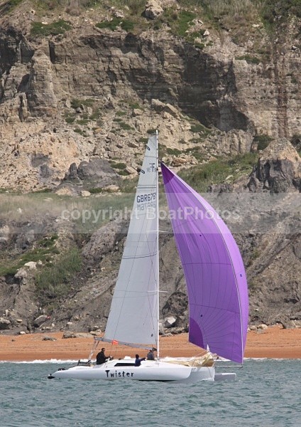 090620 TWISTER GBR676M  IMG_3944 - ROUND THE ISLAND 2009