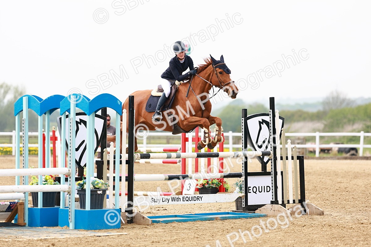  - Class 18 - Senior Newcomers - 1.10m