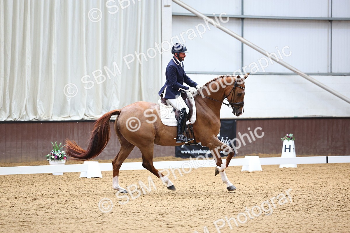 SBM_006374 - Class 5 - novice 6 - 12.04-13.07