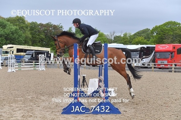 JAC_7432 - CLASS 12  Senior BritiNovice/ 90cm Open