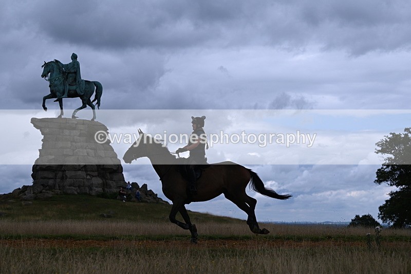 DSC_7398 - Time at Statue 13:16 to 13:52