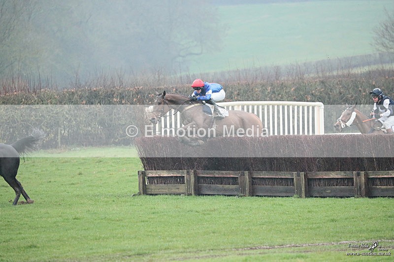PtP 100324 663 - Pytchley with Woodland Point-to-Point Guilsborough 10/03/24