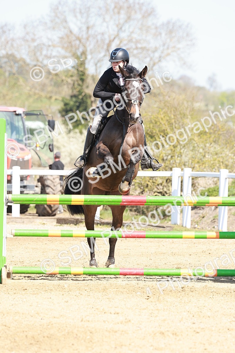 SBM_004328 - Class 17 - Senior Newcomers - 1.10m