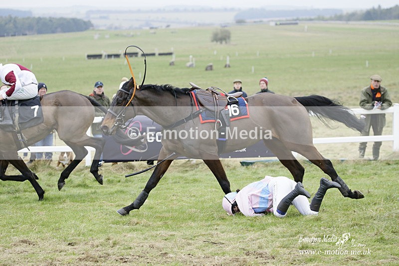 PtP 220122 251 - Royal Artillery Hunt Point-to-Point  - Larkhill Racecourse 22/01/22