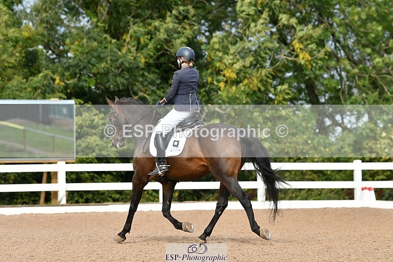 250906-100429-00564 - 098-Lucie.StokoeDionis