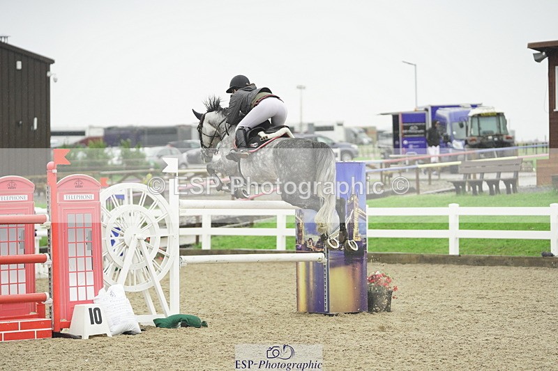 230722A-141004-09562 - Cls 23, 1 Star Gold 1.30m