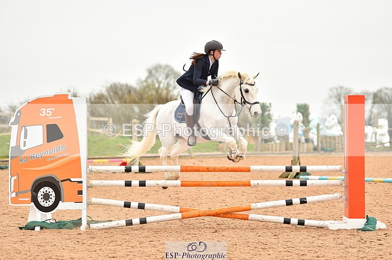 230409A-144746-01338 - Jump Off