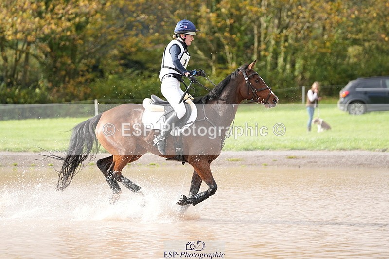 251024A-133719-11179 - B-169-Jessica.McCaldin