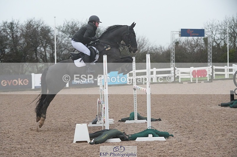 251207-102700-01654 - Cls 18 Snr Discovery and 1m