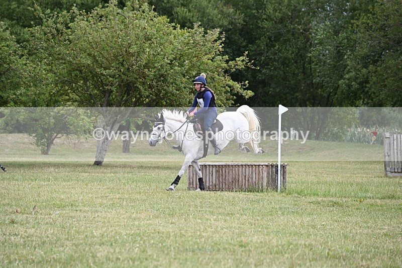 WJ6_6453 - 60cm XC Time 10:17 to 10:49