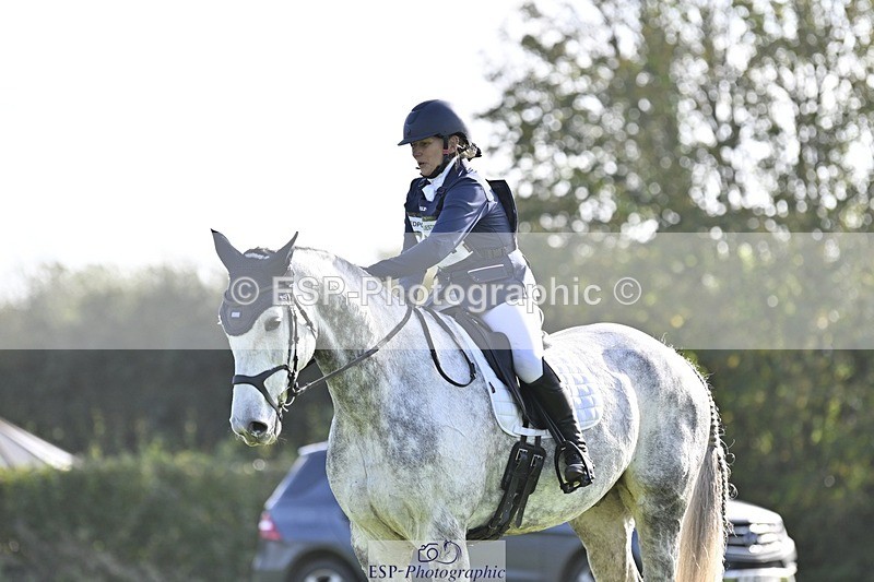 241025-140414-09593 - 384-Kerri.Mcnicol-CALGARY