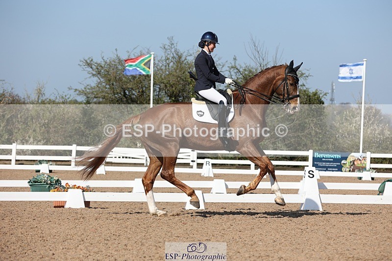 250405-105540-09586 - 179-Jade.Deter-Santorin