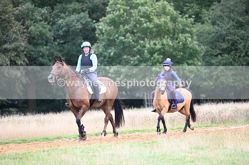 DSC_6136 - Time at Statue 12:17 to 12:44