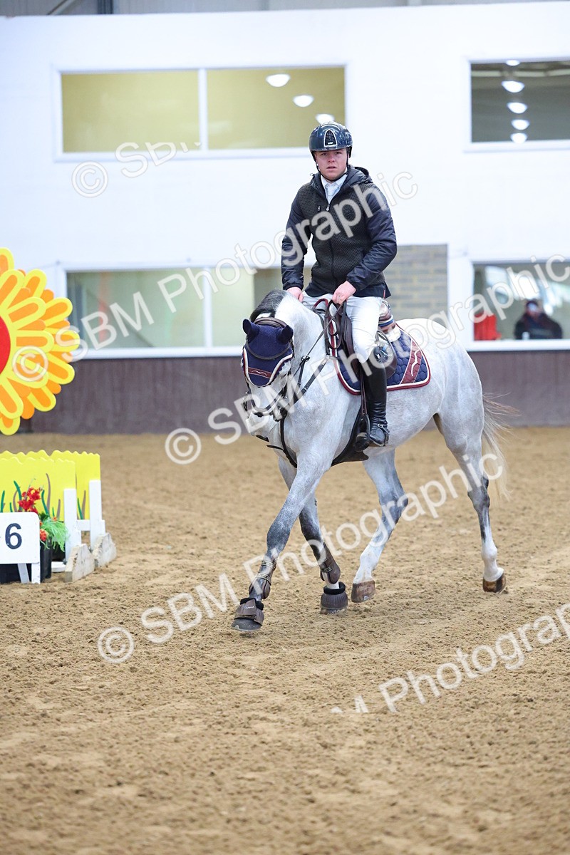 SBM_002912 - Class 14 - Clear Round 80cm