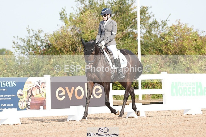 250817-093720-07585 - 094-Alicia.GriffithsSeagry.Danita