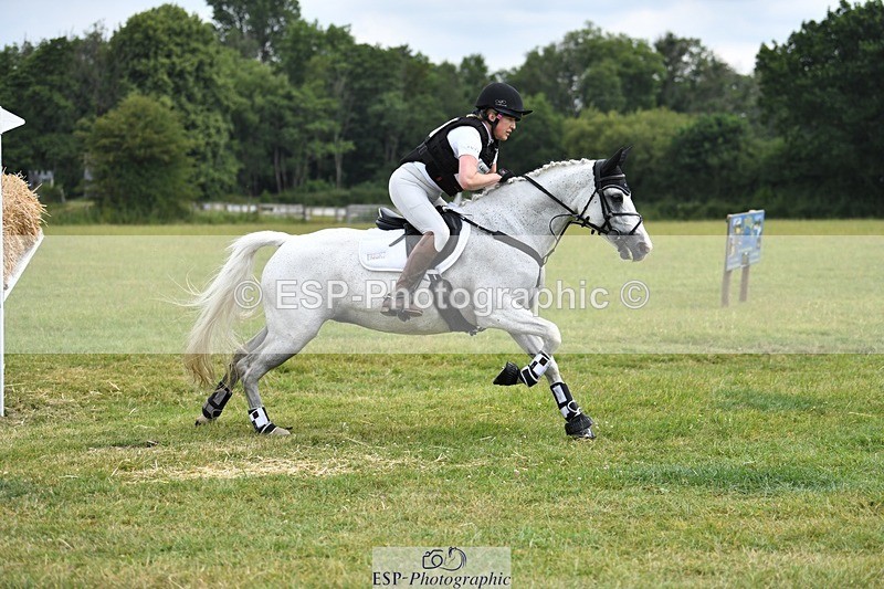 230625-101500-01025 - XC 90cm 9.45 to 11.00