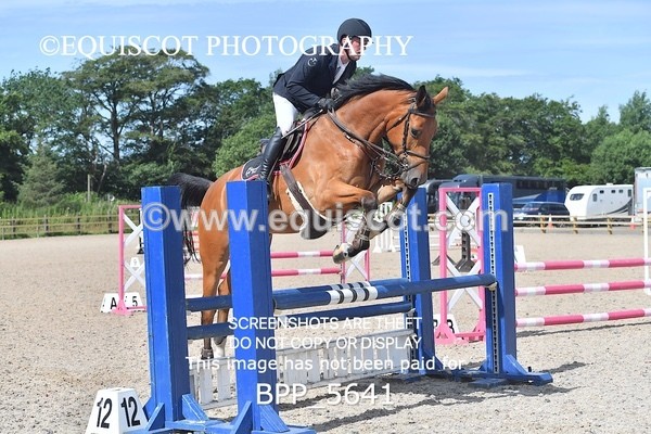 BPP_5641 - CLASS 3 Senior BritiNovice/ 90cm Open