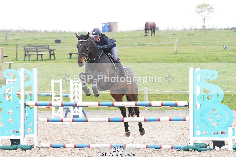 250414-142342-01128 - 1.10m Round 2