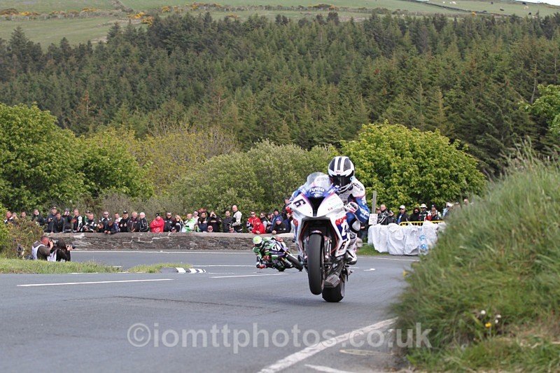 William Dunlop - RST Superbike Race